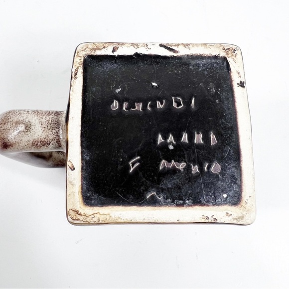 Mara Mexican Stoneware Art ~ Pottery Coffee tea mug ~ Dogs in Shirts Brown - Picture 4 of 6